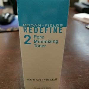 RF Pore Minimizing Toner